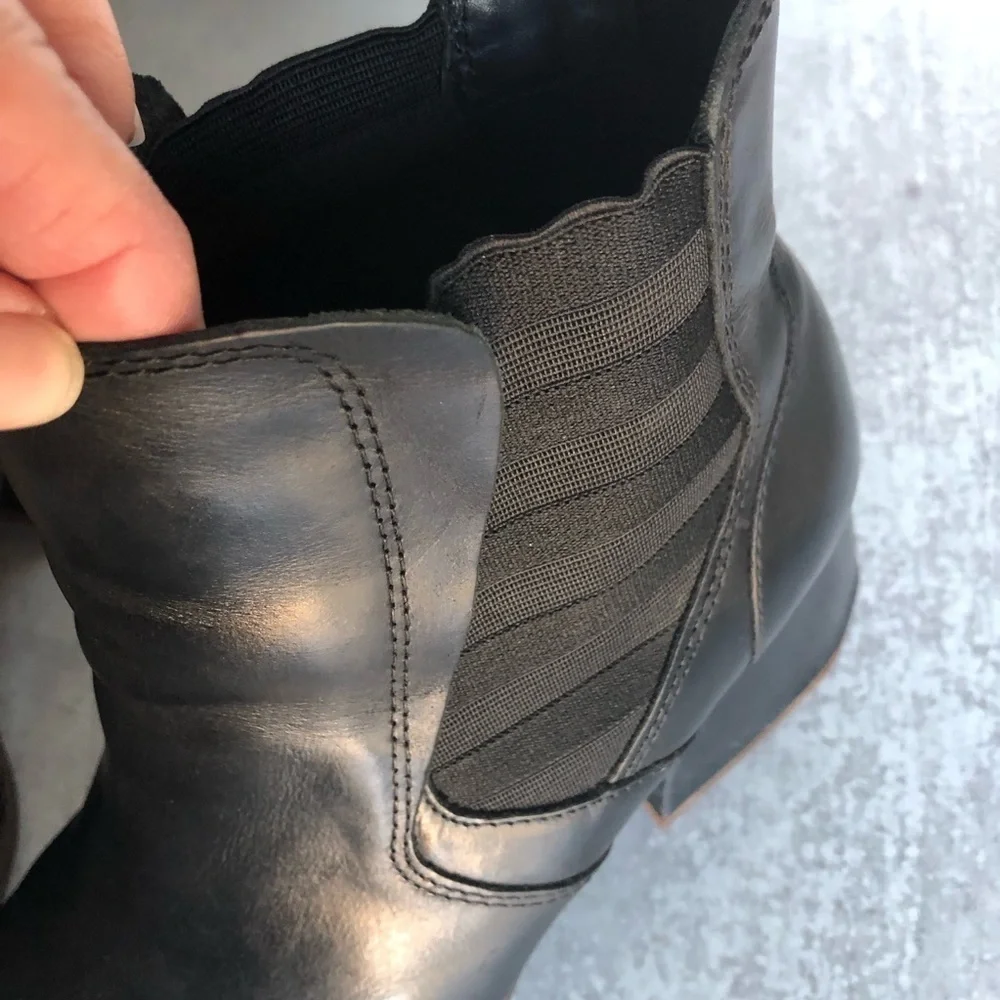 Kork-Ease Albin Leather Chelsea Ankle Boot Black 9